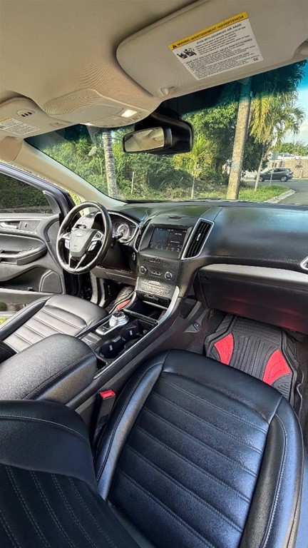 2019 Ford EDGE SEL — foto 8 / 12
