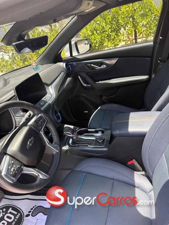 2023 Chevrolet Blazer RS — foto 8 / 9