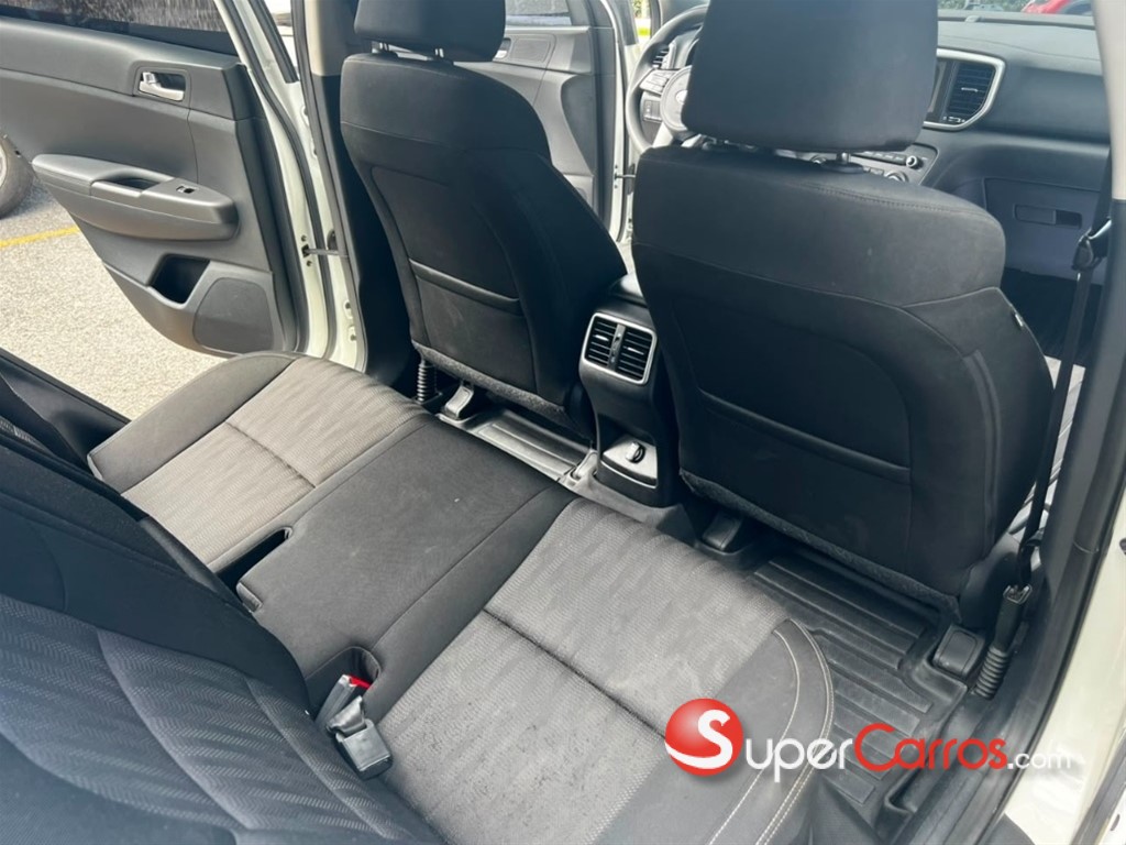 2020 Kia Sportage LX — foto 7 / 7