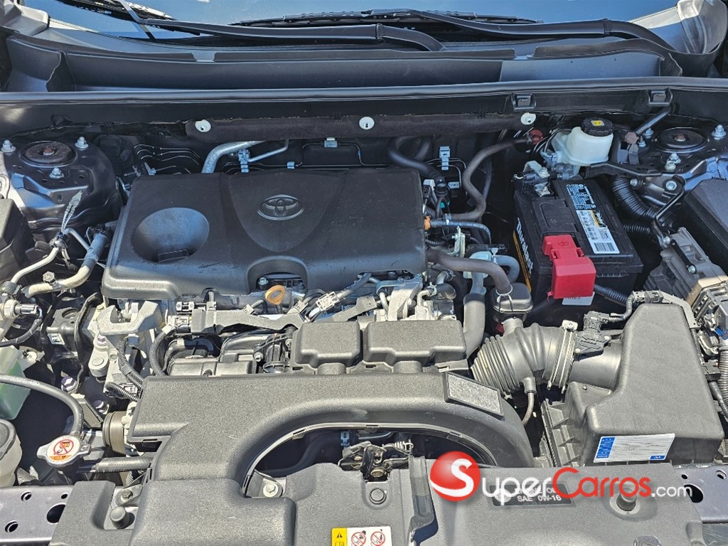 2021 Toyota RAV4 XLE — foto 12 / 12