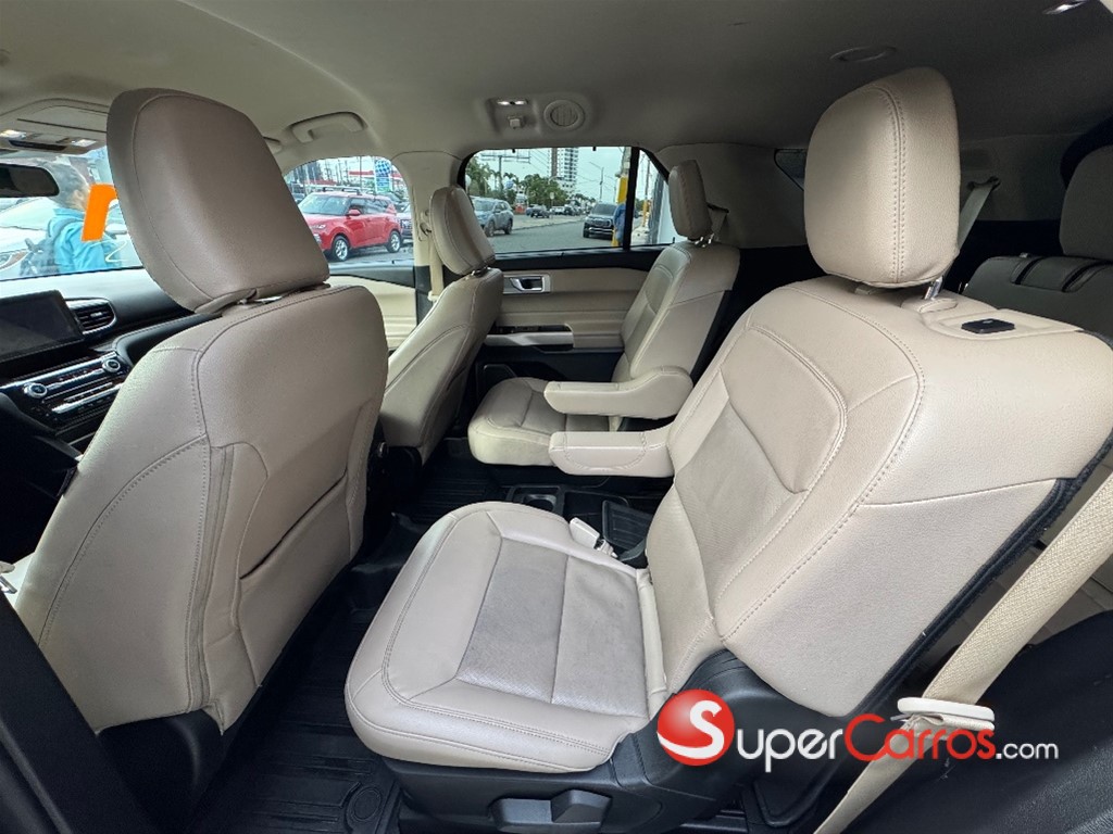 2020 Ford Explorer Limited — foto 9 / 11
