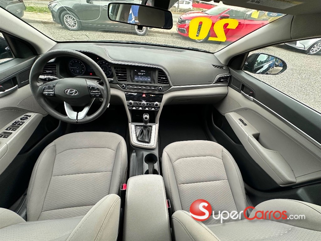 2020 Hyundai Elantra SE — foto 9 / 10