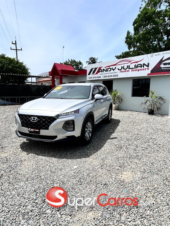 2020 Hyundai Santa Fe SE — foto 2 / 12