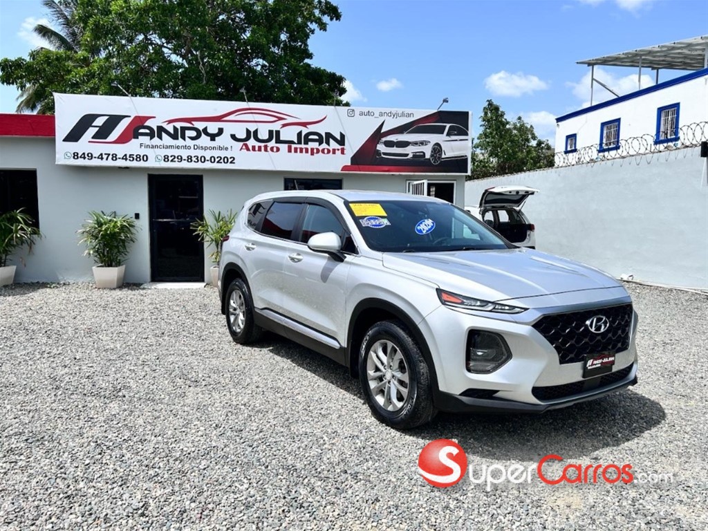 2020 Hyundai Santa Fe SE — foto 3 / 12