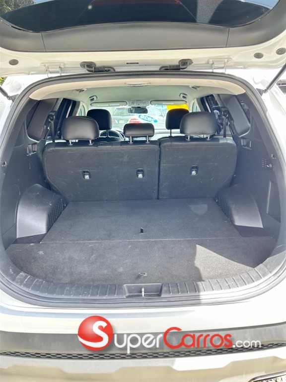 2020 Hyundai Santa Fe SE — foto 12 / 12