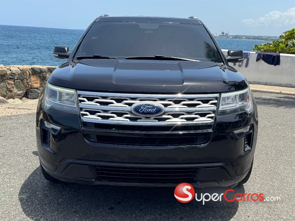 2019 Ford Explorer XLT — foto 3 / 9