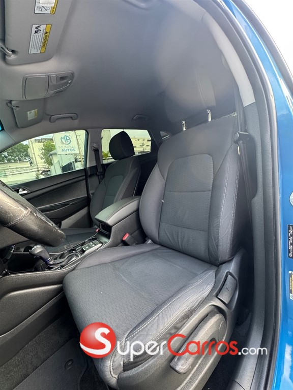 2019 Hyundai Tucson SE — foto 9 / 12
