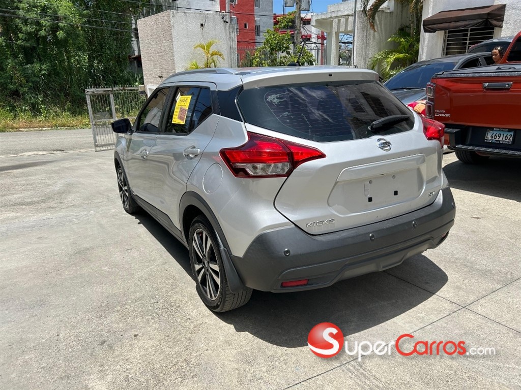 2020 Nissan Kicks SV — foto 5 / 7