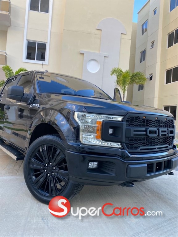 2019 Ford F 150 — foto 2 / 9