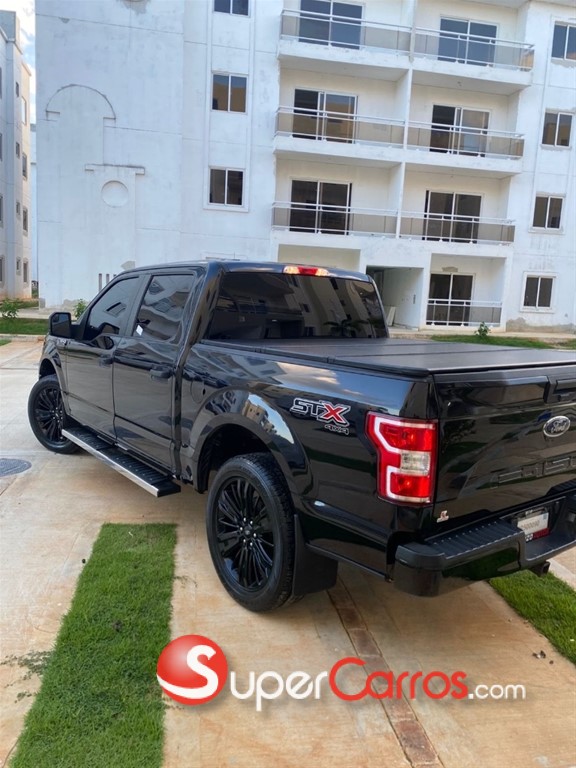 2019 Ford F 150 — foto 4 / 9