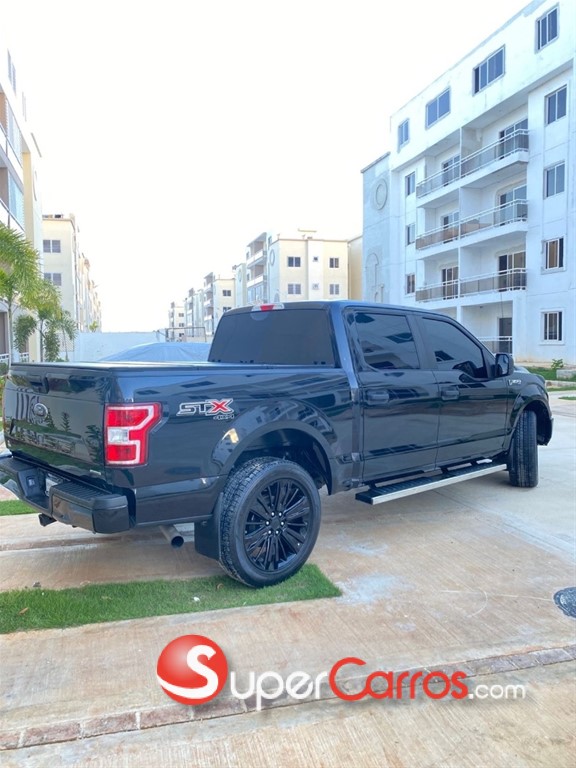 2019 Ford F 150 — foto 5 / 9