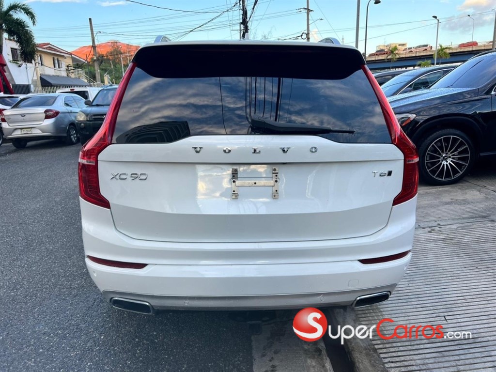 2018 Volvo XC90 T6 — foto 6 / 12