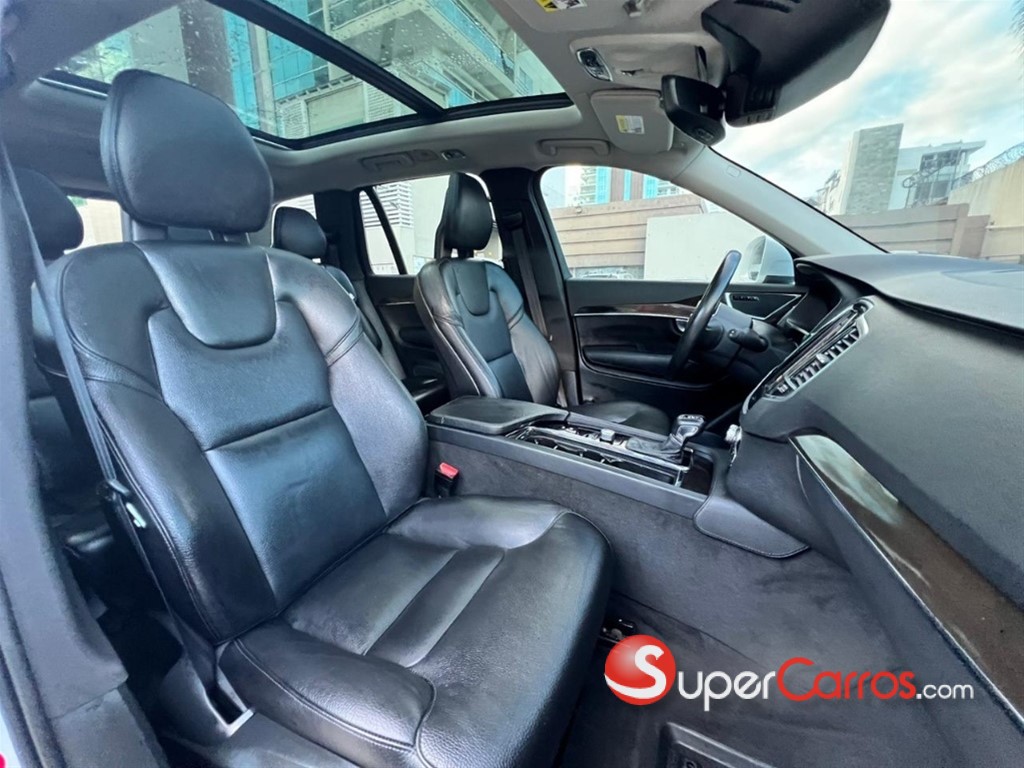 2018 Volvo XC90 T6 — foto 9 / 12