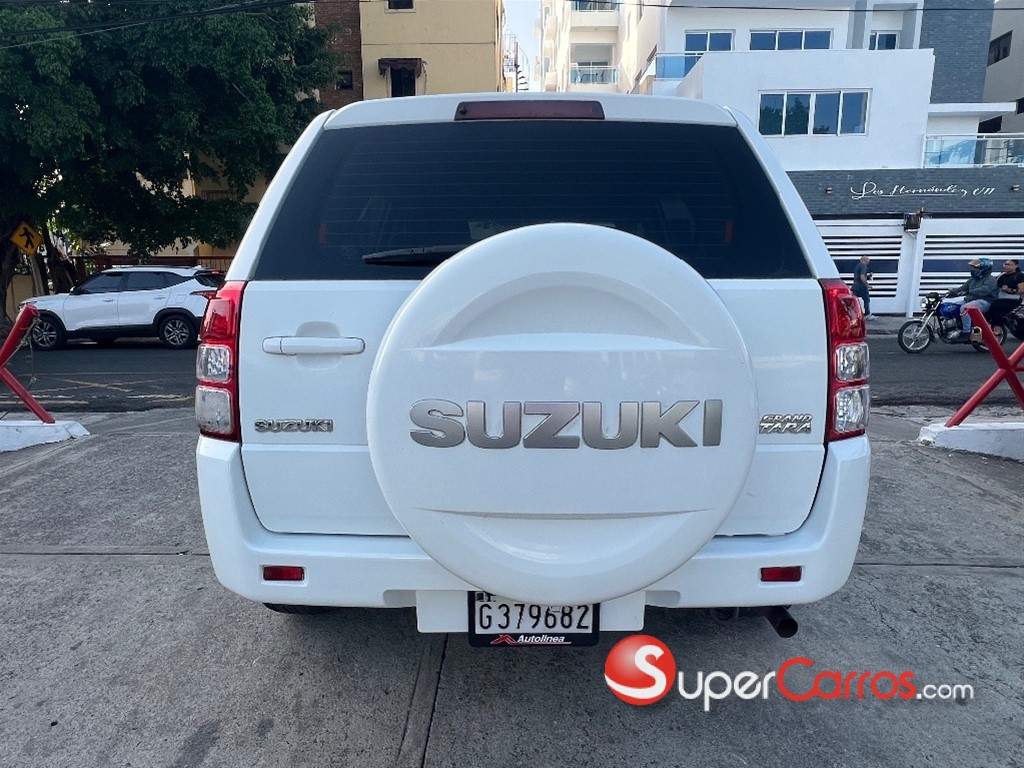 2016 Suzuki Grand Vitara — foto 6 / 12