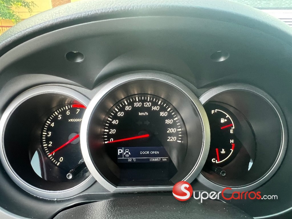 2016 Suzuki Grand Vitara — foto 12 / 12