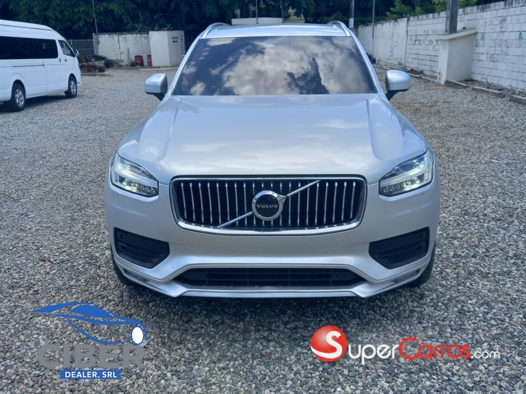 2020 Volvo XC90 Momentum T5