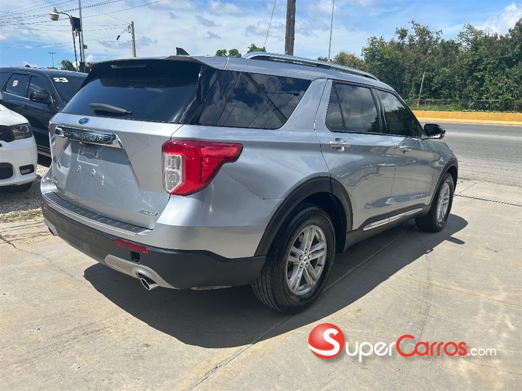 2021 Ford Explorer — foto 4 / 12