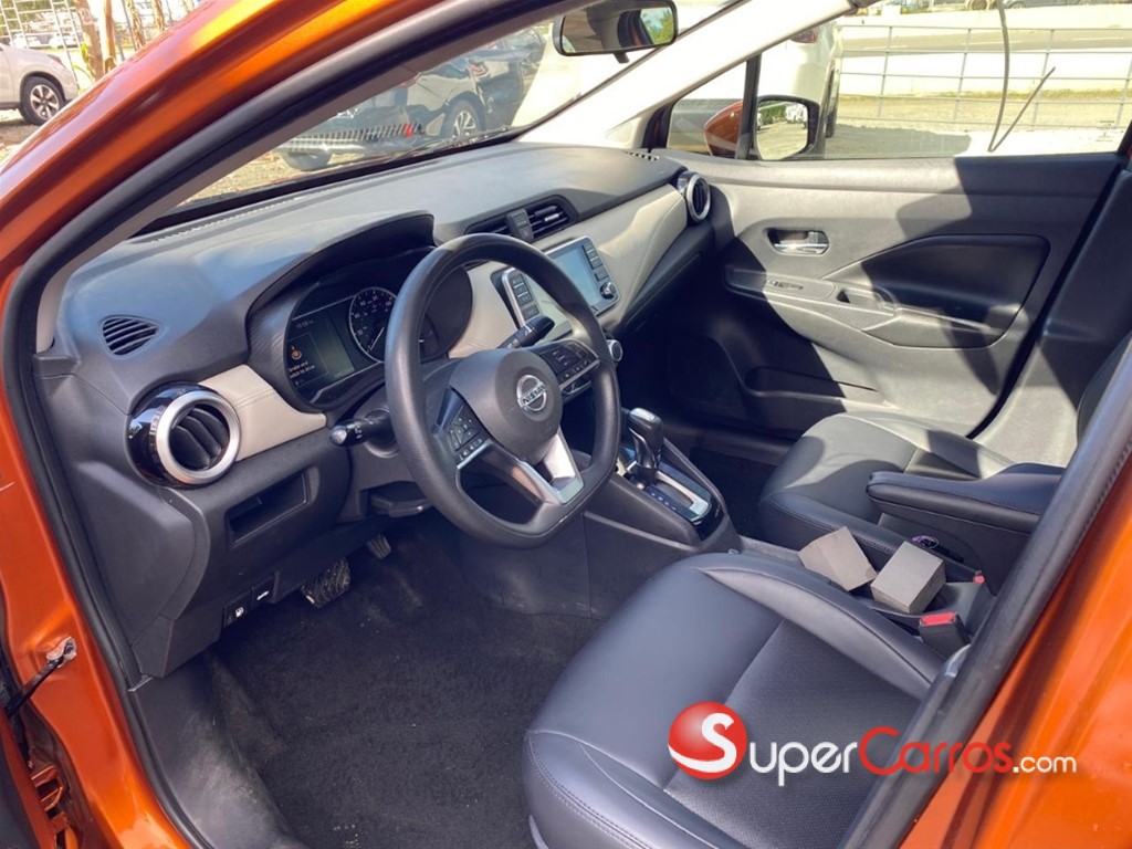 2020 Nissan Versa — foto 12 / 12