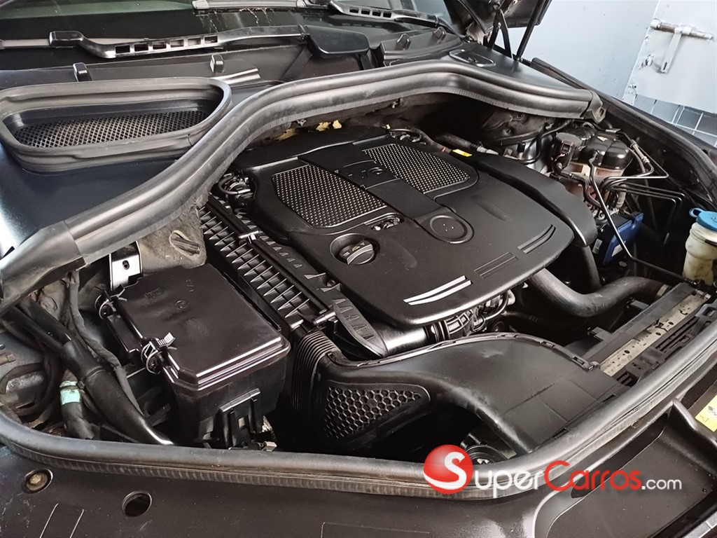 2015 Mercedes-Benz Clase ML 350 4 Matic — foto 2 / 10
