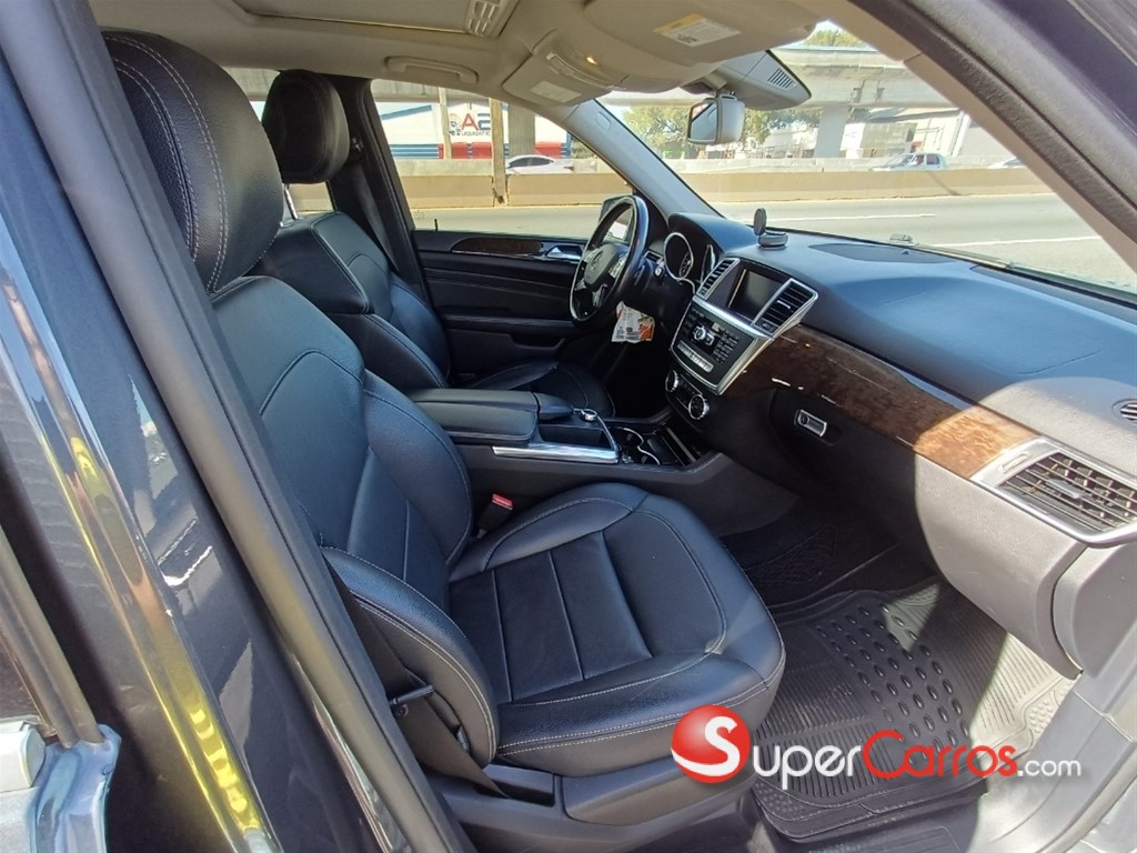 2015 Mercedes-Benz Clase ML 350 4 Matic — foto 9 / 10