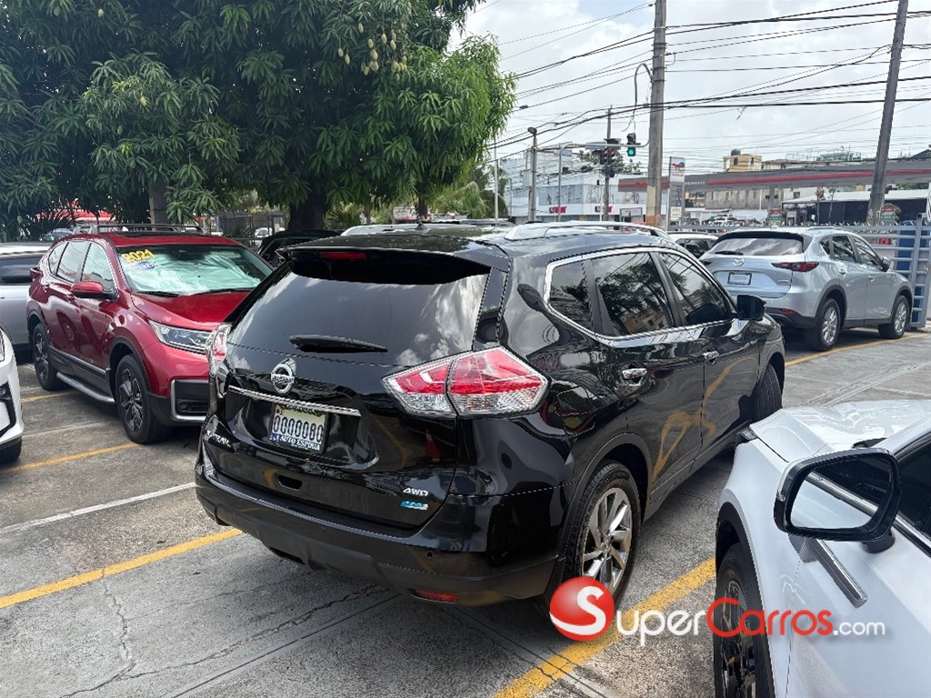 2015 Nissan X-Trail Advance — foto 7 / 12