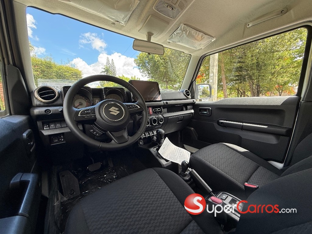 2026 Suzuki Jimny GLX — foto 7 / 10