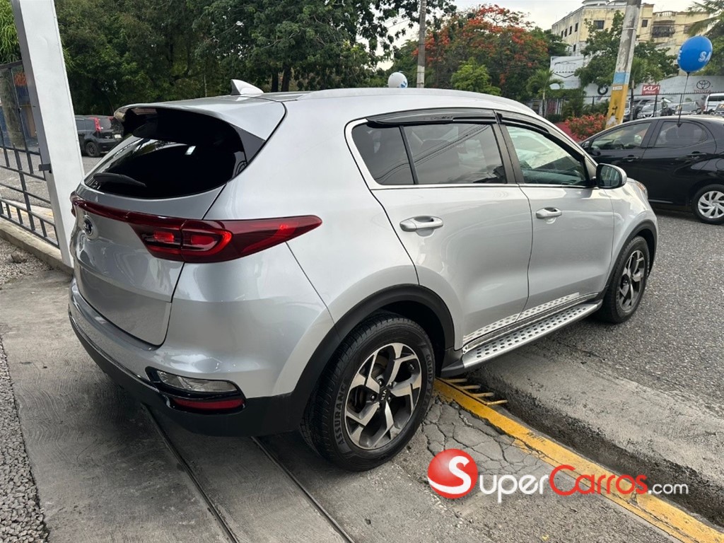 2020 Kia Sportage S — foto 4 / 9