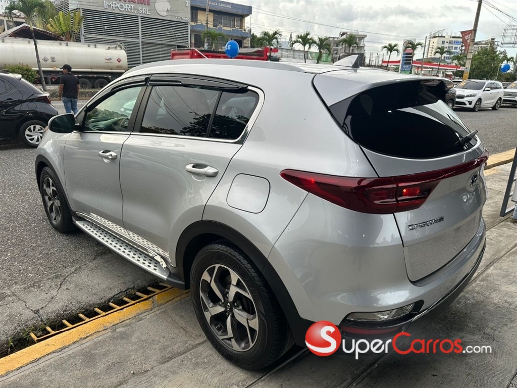 2020 Kia Sportage S — foto 6 / 9
