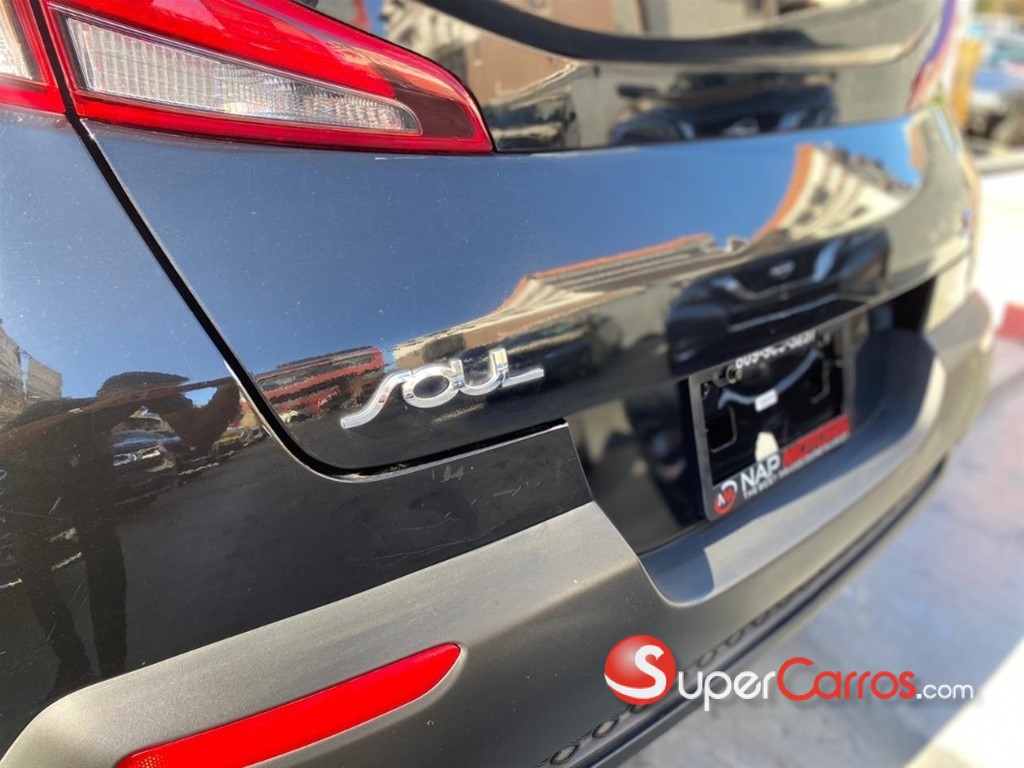 2020 Kia Soul S — foto 6 / 12