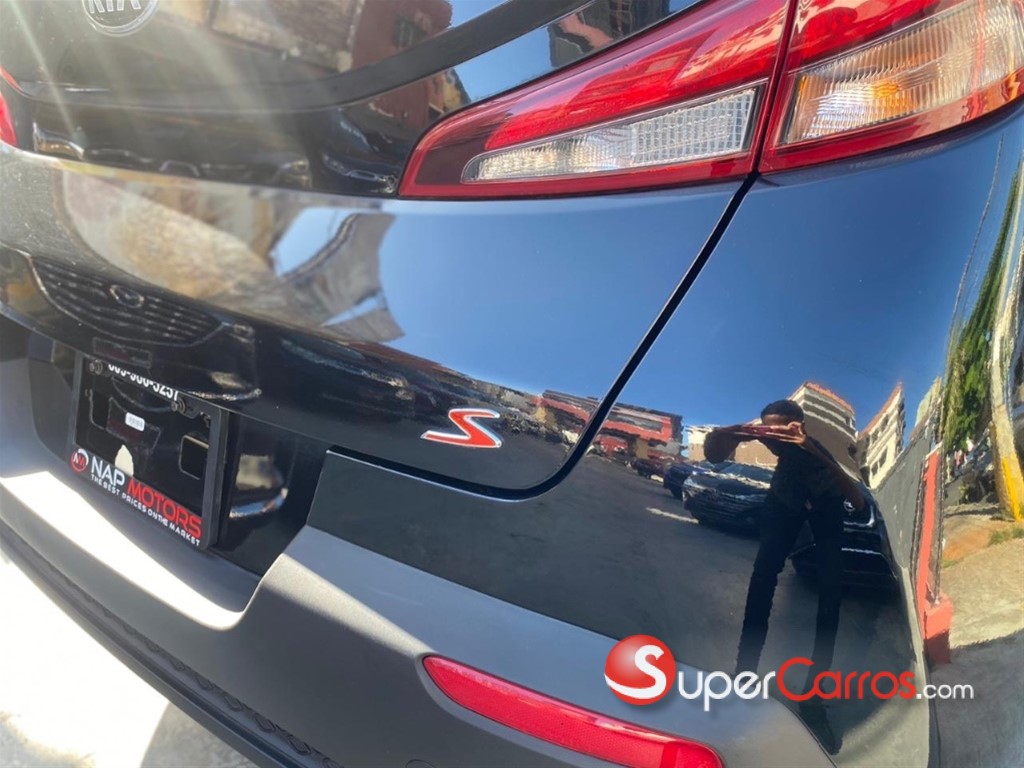 2020 Kia Soul S — foto 7 / 12