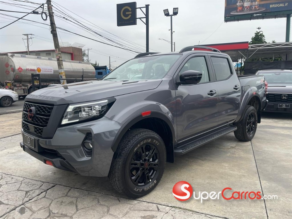2027 Nissan Frontier Pro-4X — foto 4 / 12