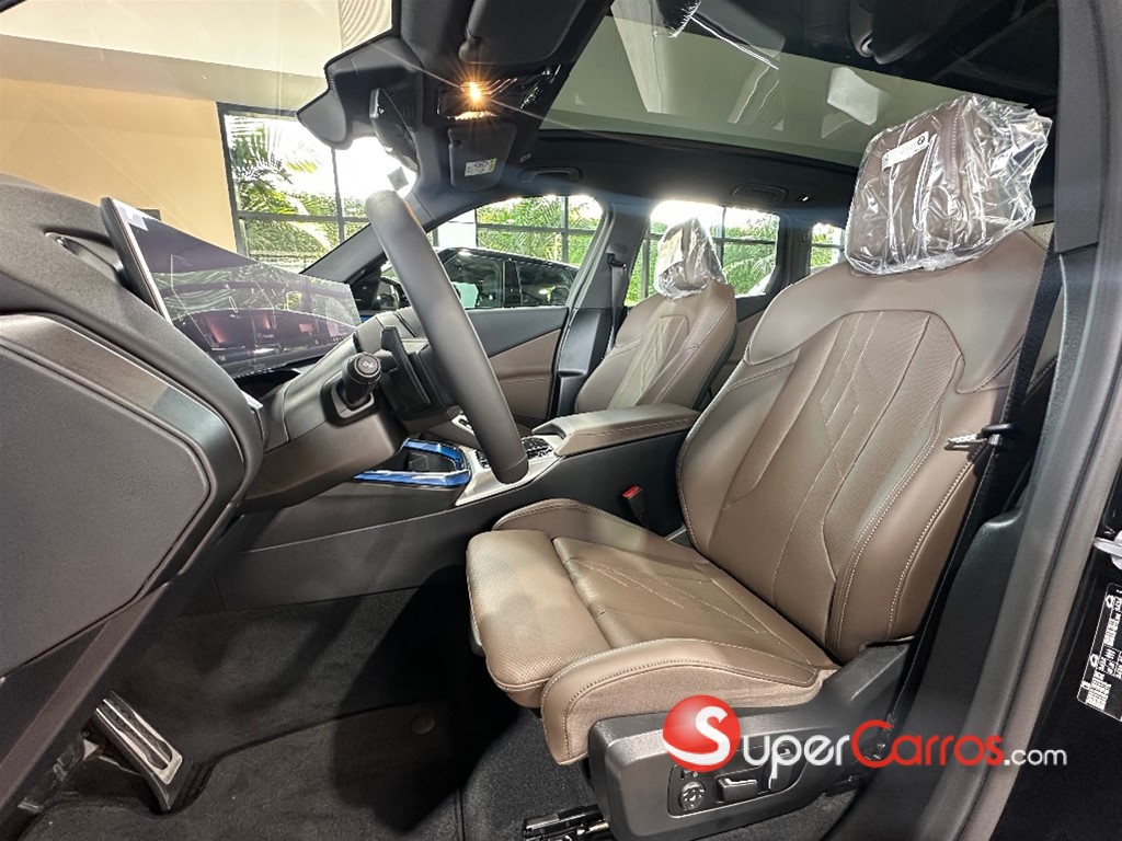 2026 BMW X 3 M — foto 9 / 11