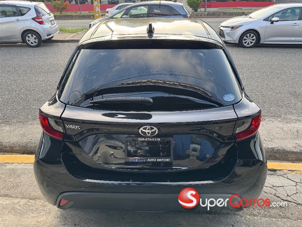 2020 Toyota Yaris Hatchback — foto 5 / 10