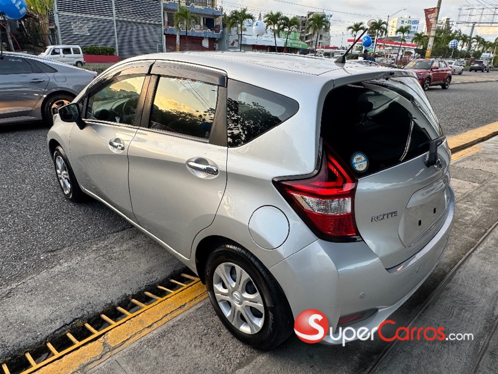 2020 Nissan Note — foto 6 / 10