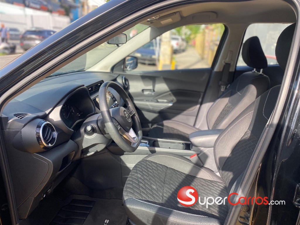 2021 Nissan Kicks SV — foto 8 / 11