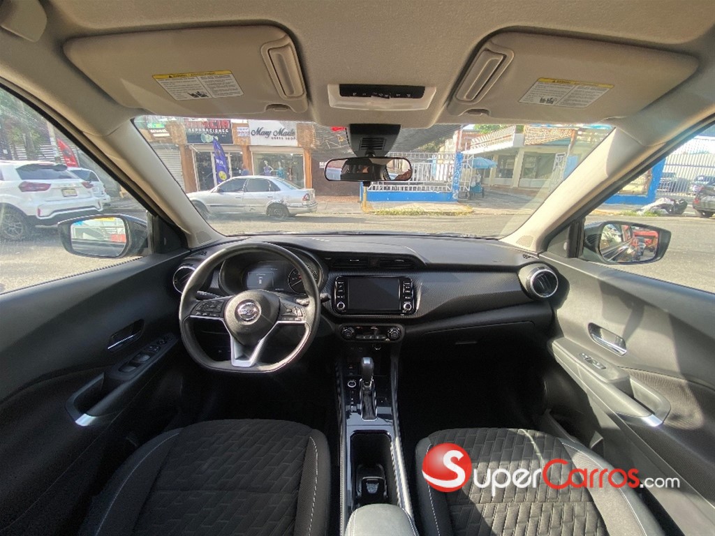 2021 Nissan Kicks SV — foto 9 / 11