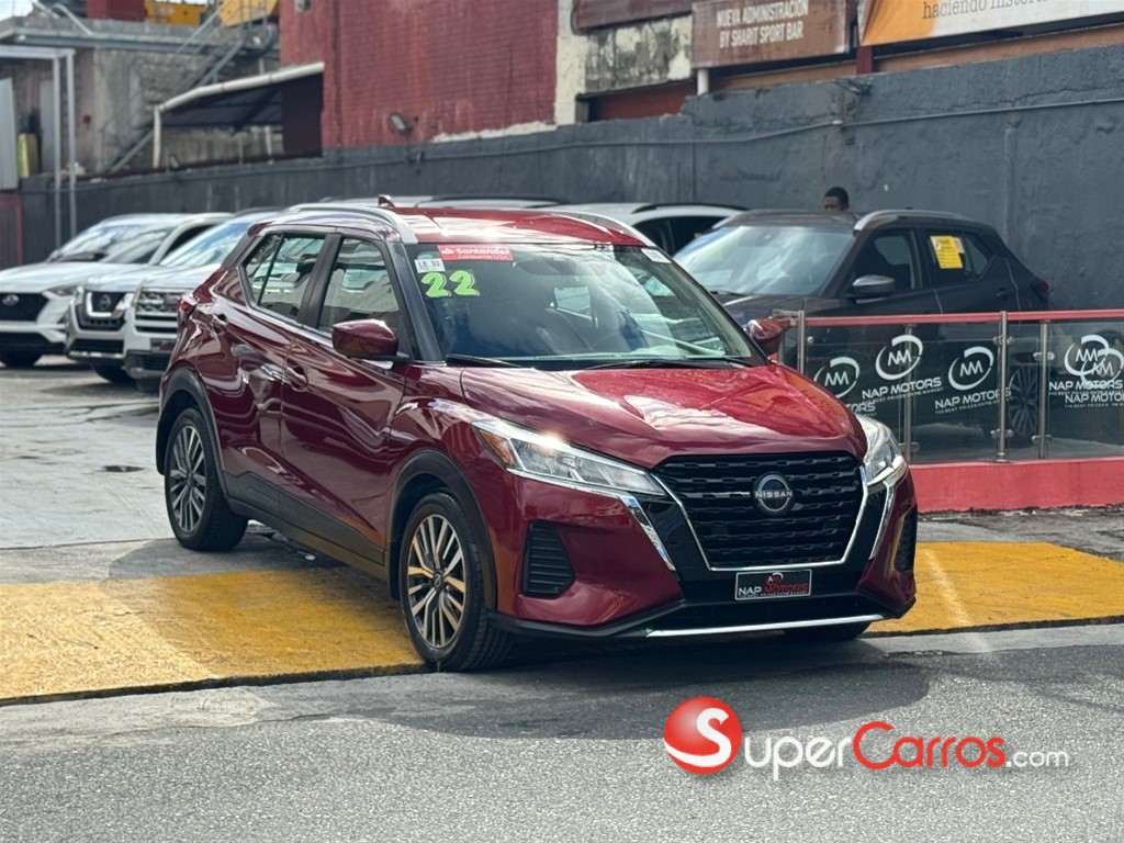 2022 Nissan Kicks SV — foto 2 / 10