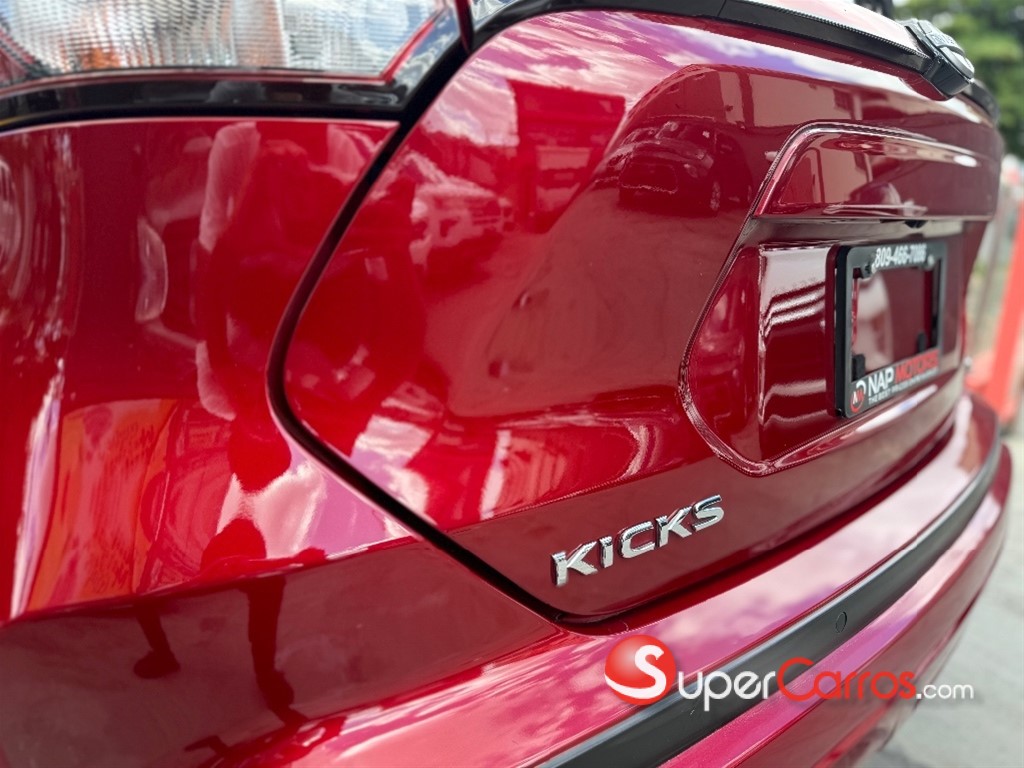 2022 Nissan Kicks SV — foto 7 / 10