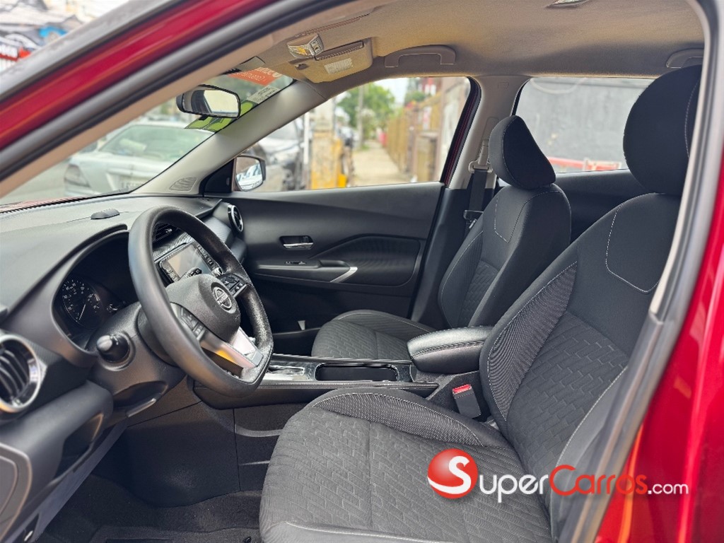 2022 Nissan Kicks SV — foto 8 / 10