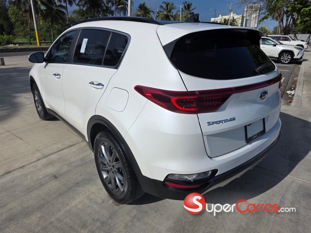 2020 Kia Sportage S — foto 6 / 10