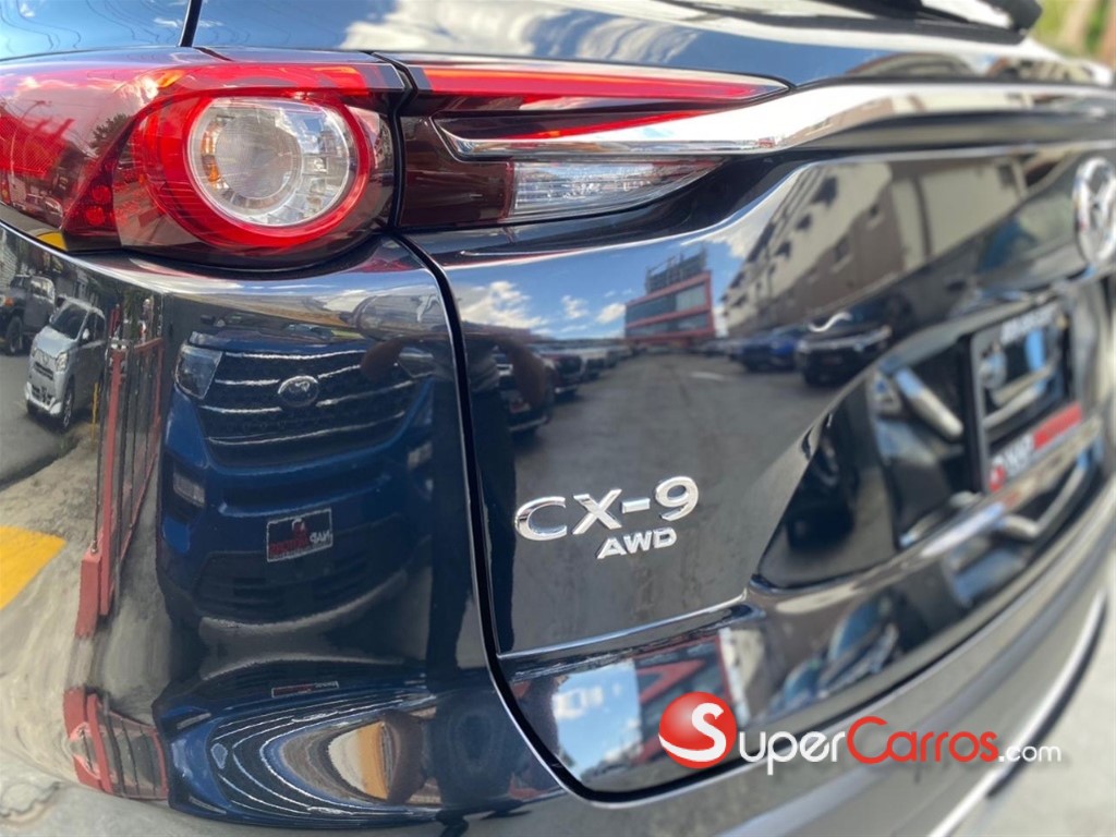 2023 Mazda CX-9 Signature — foto 4 / 10