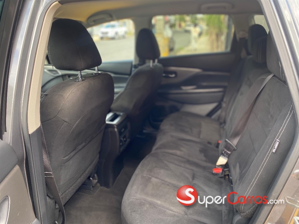 2020 Nissan Murano SV — foto 8 / 10