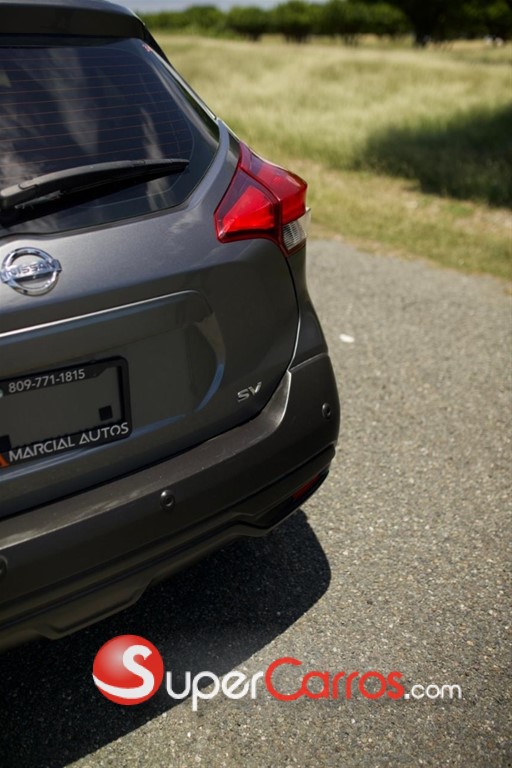 2020 Nissan Kicks SV — foto 6 / 9