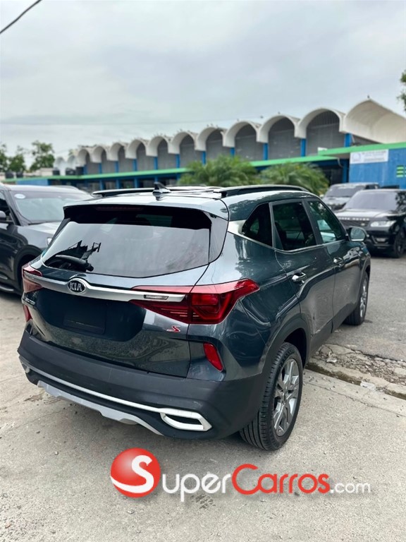 2021 Kia Seltos — foto 4 / 11