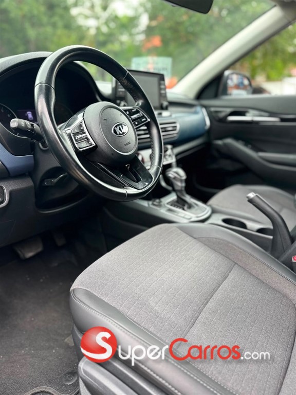 2021 Kia Seltos — foto 5 / 11