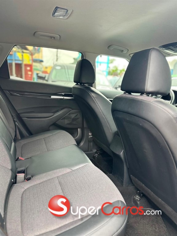 2021 Kia Seltos — foto 8 / 11