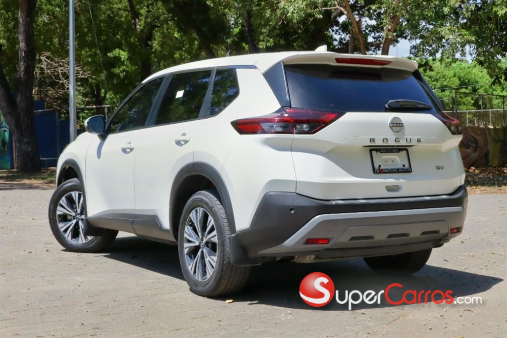 2022 Nissan Rogue SV — foto 8 / 8