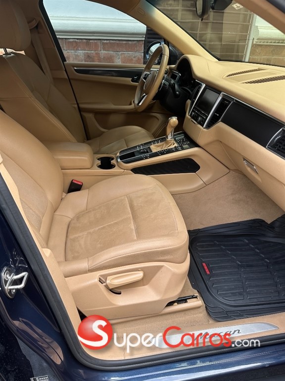 2016 Porsche Macan — foto 6 / 10