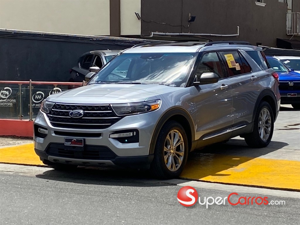 2022 Ford Explorer XLT