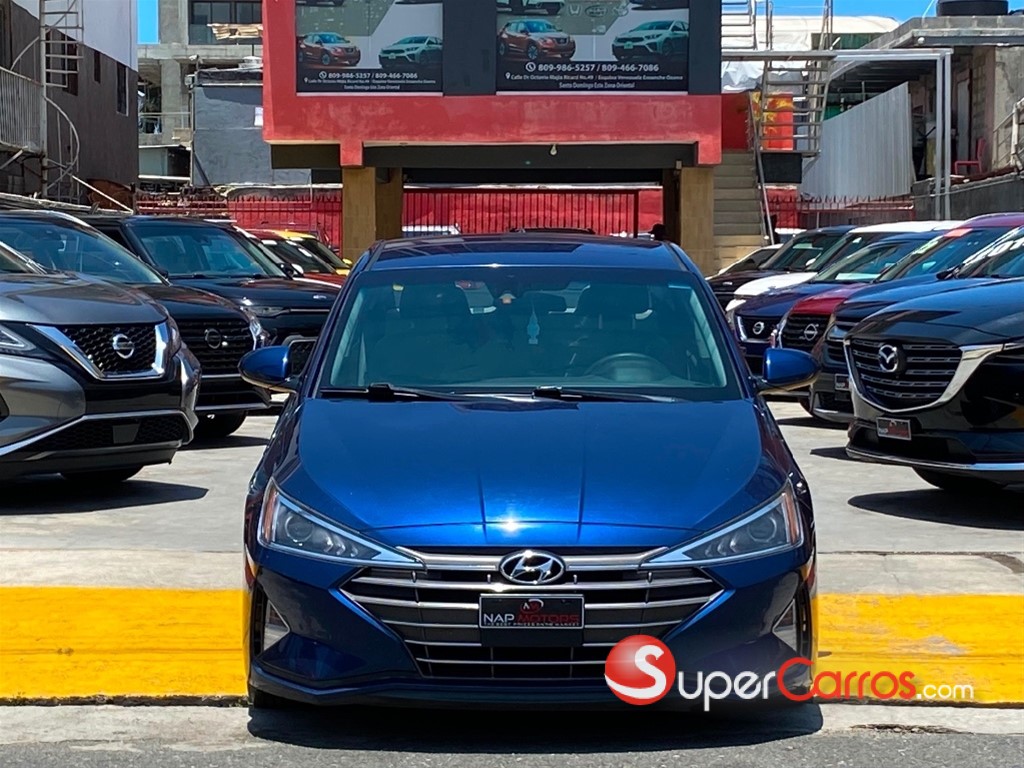 2020 Hyundai Elantra SEL — foto 3 / 10